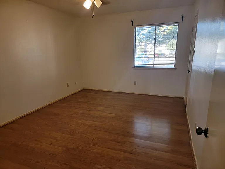 5717 Harvest Hill Rd #2033 — Photo 15