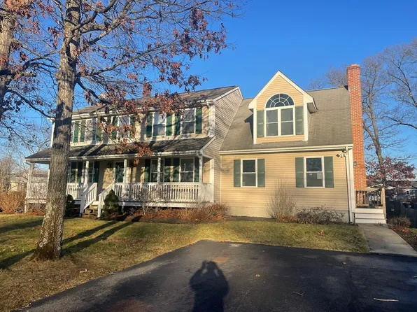 18 Cumberland St, Attleboro, MA 02703