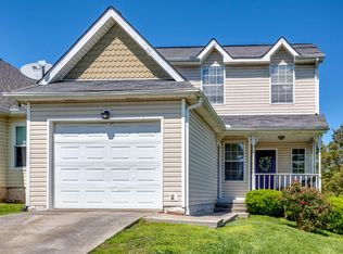 7710 Silveredge Rd, Knoxville, TN 37918