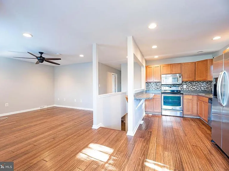 7741 Edgewood Ave — Photo 4