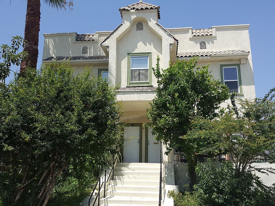 1st image of 913 1/2 N Soto St