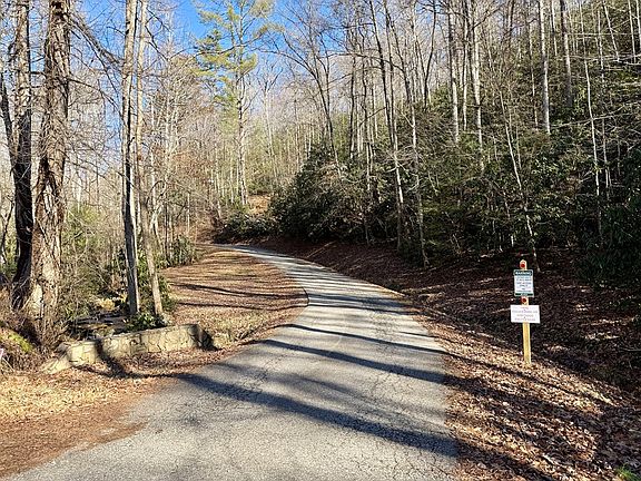 5th image of 576 Grizzly Rdg