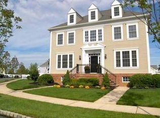 203 Garden Pl, Robbinsville, NJ 08691