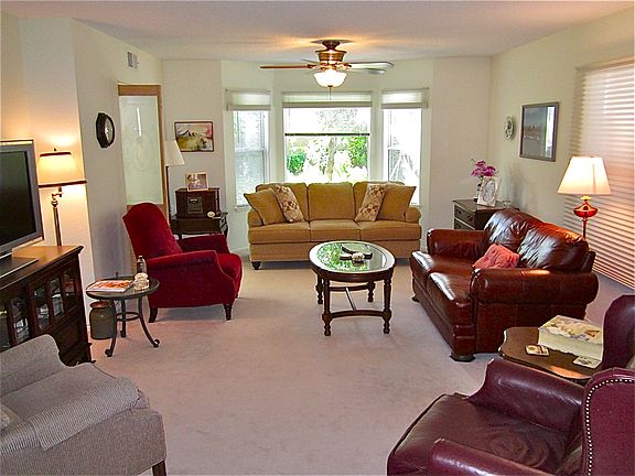 3rd image of 10753 Essex Pl