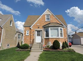 2817 N Newland Ave, Chicago, IL 60634
