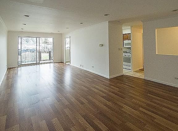 3rd image of 1500 Sandstone Dr APT 113