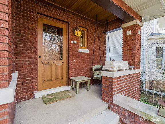 2nd image of 5457 N Forest Glen Ave