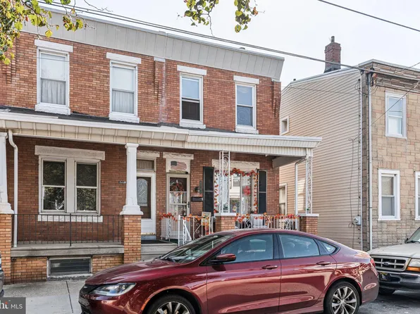 4521 Salmon St, Philadelphia, PA 19137