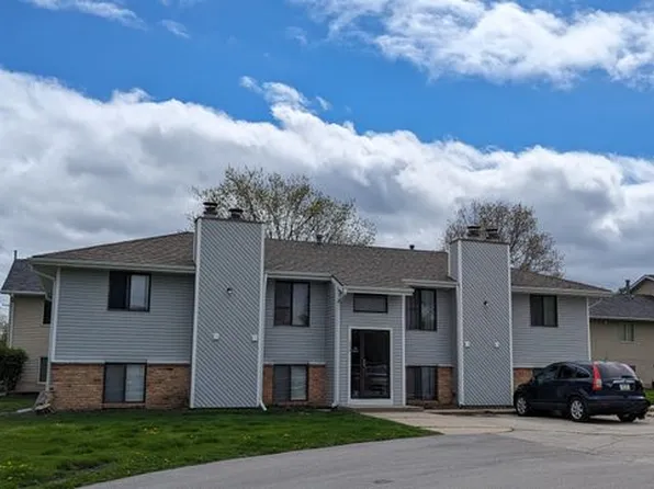 1203 Delaware Ave #4, Ames, IA 50014