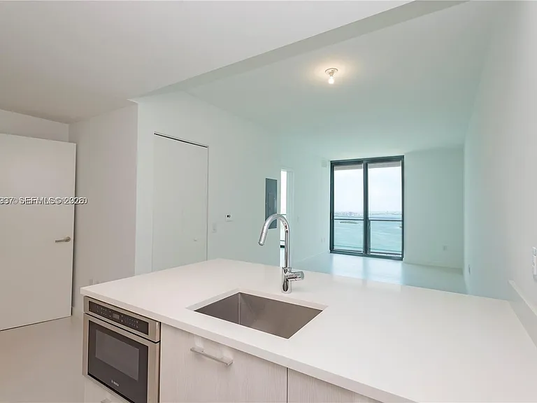 501 NE 31st St #3505 — Photo 11