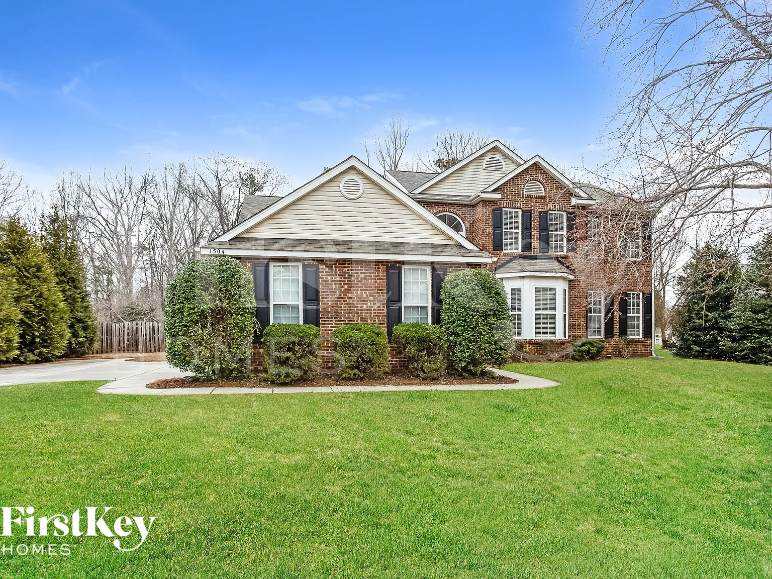 6 bed, 3.5 bath, 3309 sqft, $3,155 — Photo 1
