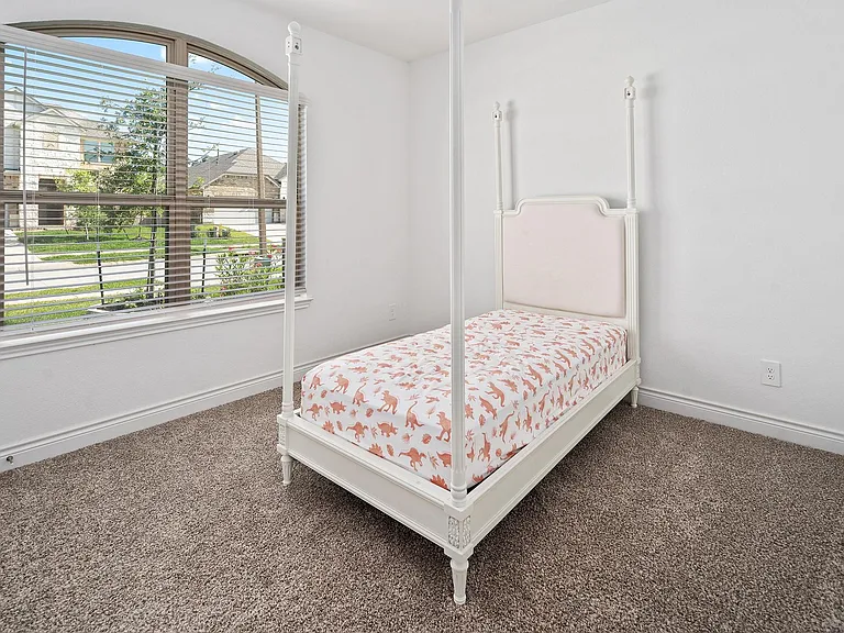 1539 Oakdale Crest Rd — Photo 28
