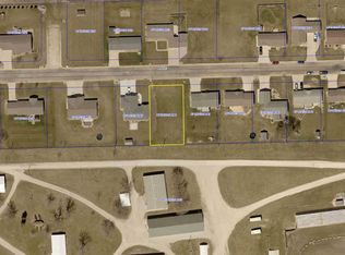208 M Ave, Grundy Center, IA 50638