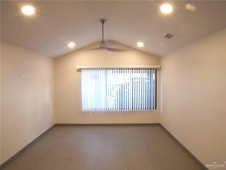 1317 E Iris Ave #1 — Photo 6