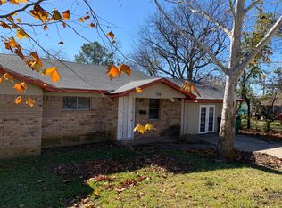 108 Wade St, Whitesboro, TX 76273