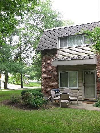 1st image of 555 Longshore Dr APT B