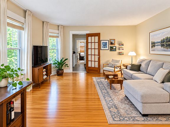 4th image of 1203 Park Ave Unit 1