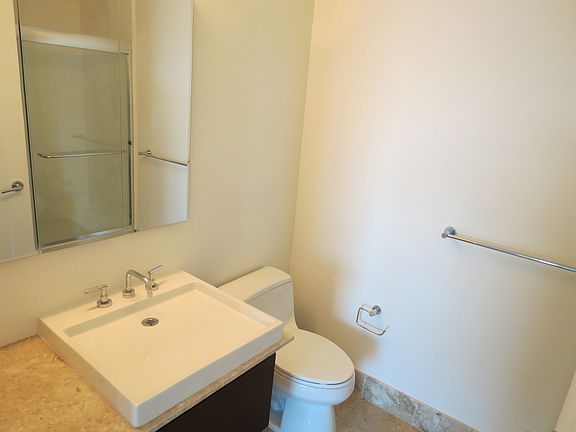 Second bedroom full bath