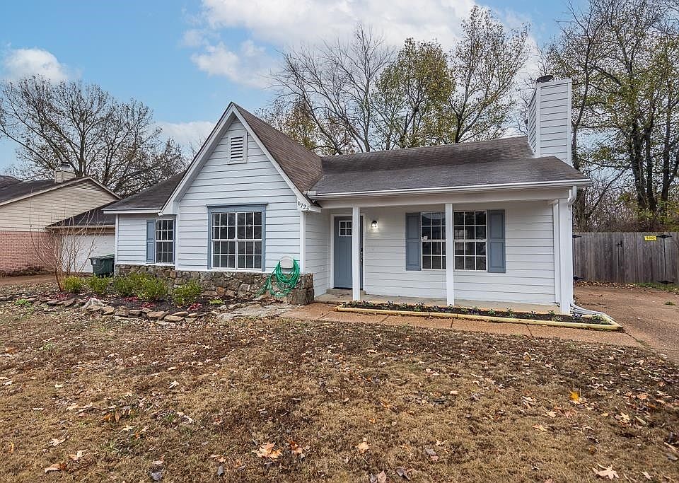 1st image of 6725 Elmore Woods Ln