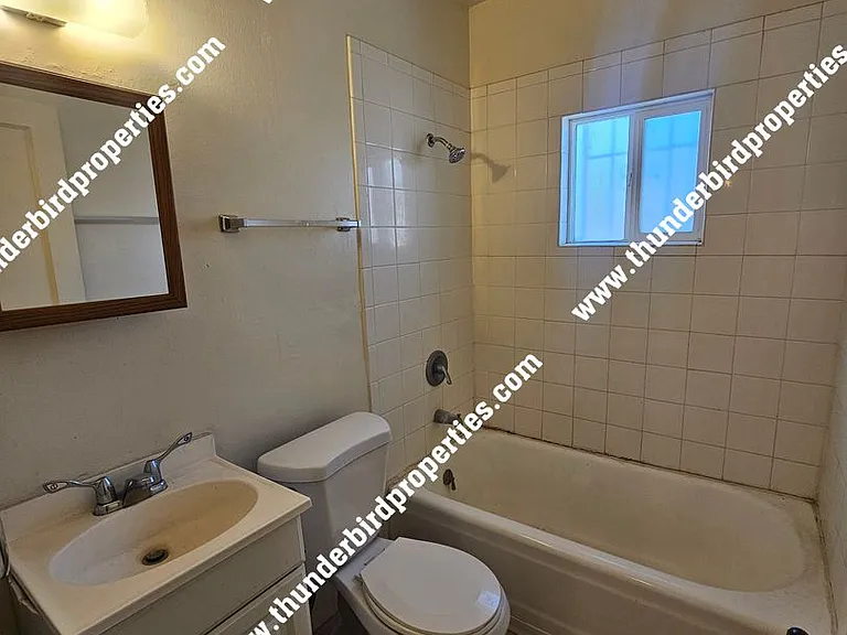 1622 Coal Ave SE — Photo 8
