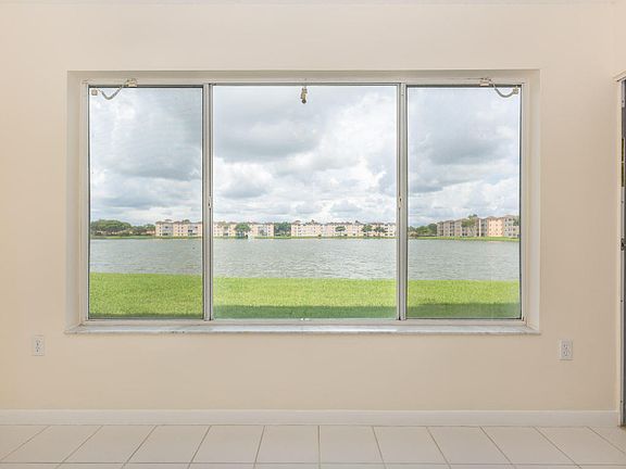 5th image of 14095 Royal Vista Dr APT 102