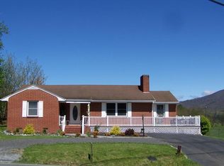 201 W Main St, Independence, VA 24348