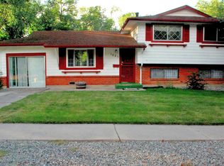 1223 Quivira Dr, Colorado Springs, CO 80910