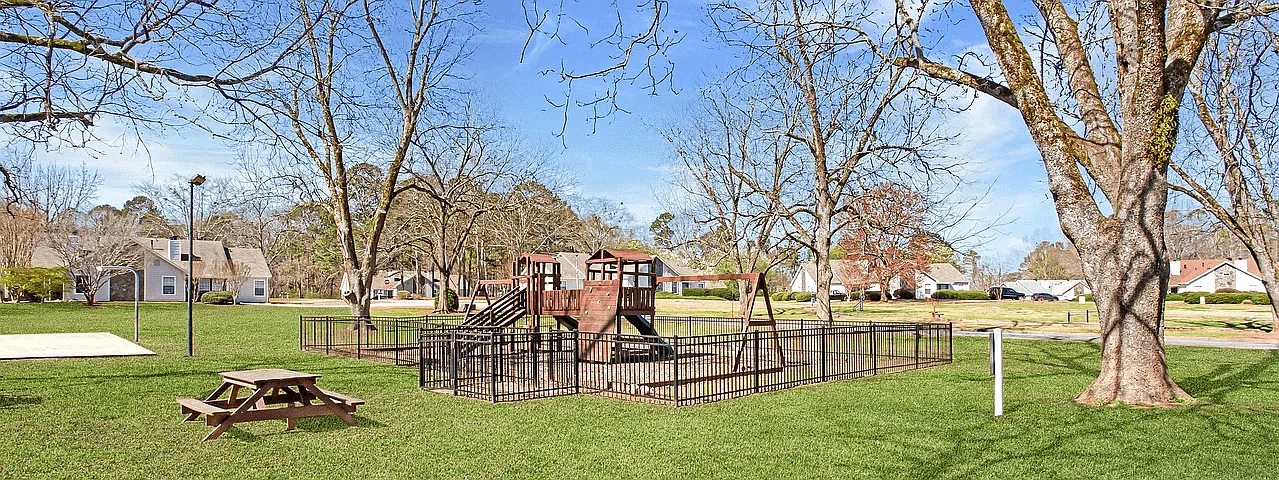 Faris Residences Newnan — Photo 2