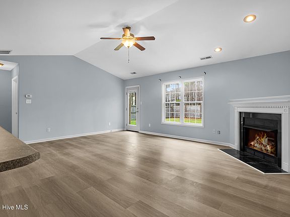 2nd image of 3110 Catarina Lane