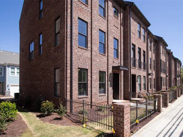226 Gilead Rd, Huntersville, NC 28078