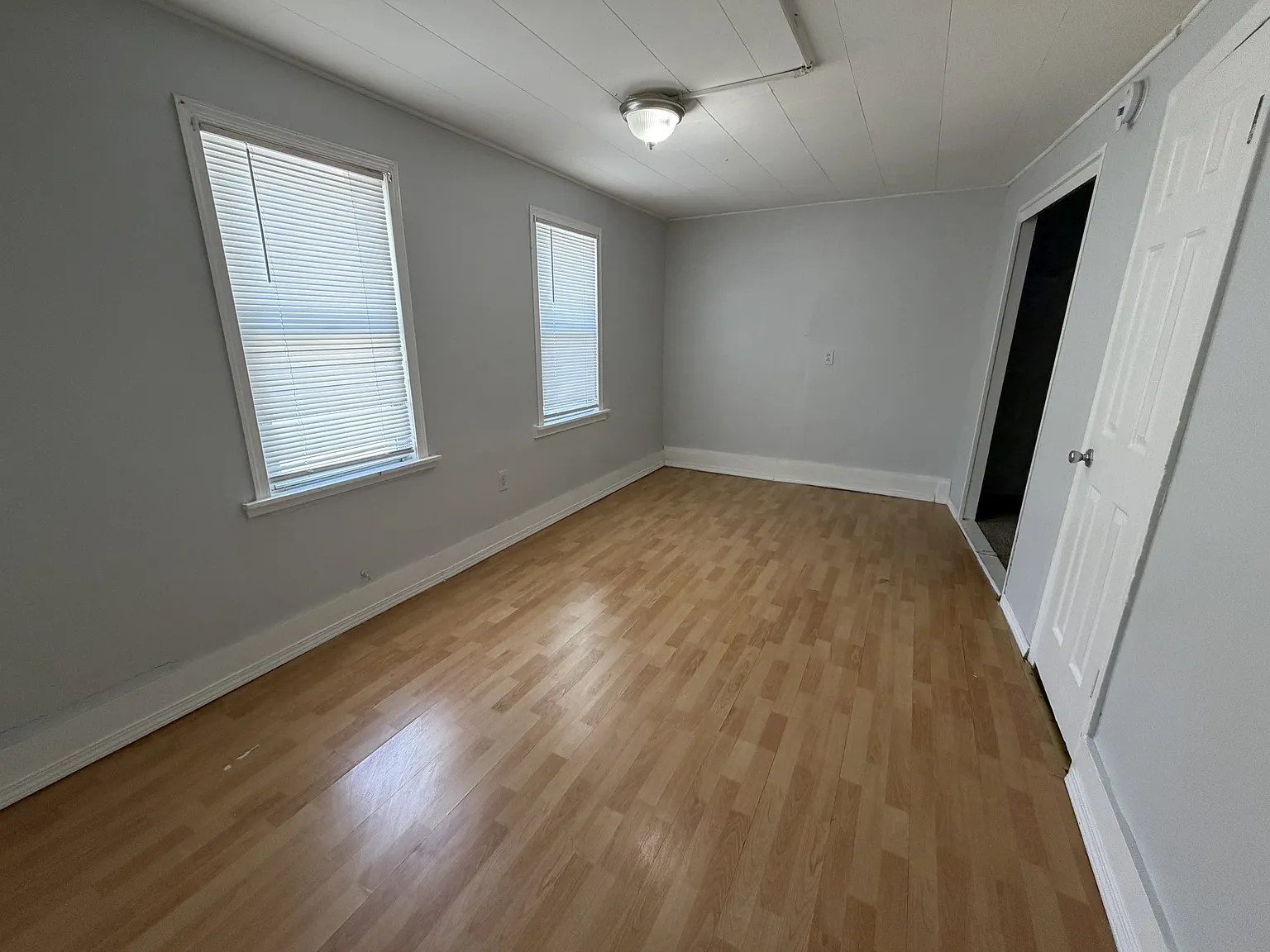 658 Smith Street - 1 — Photo 2
