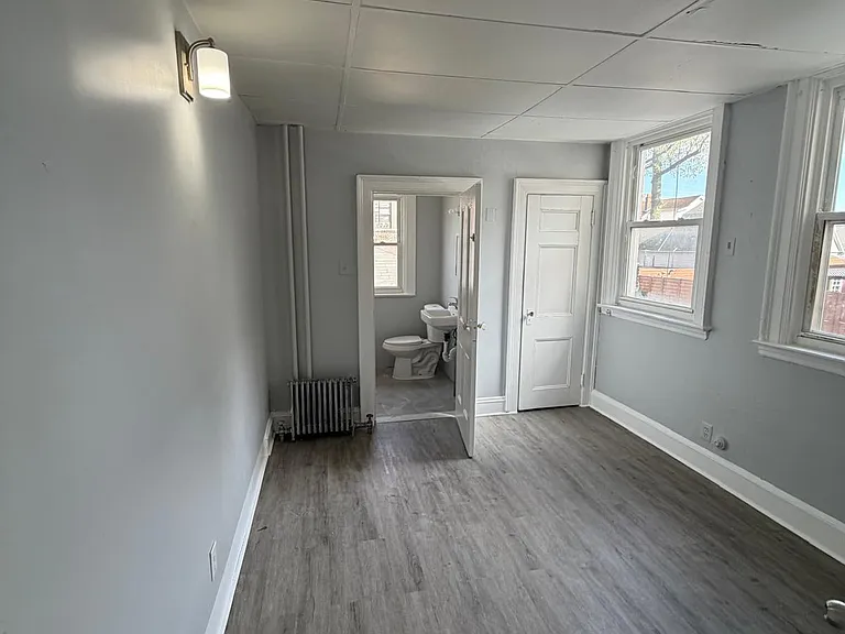 325 Roseville Ave #A — Photo 3