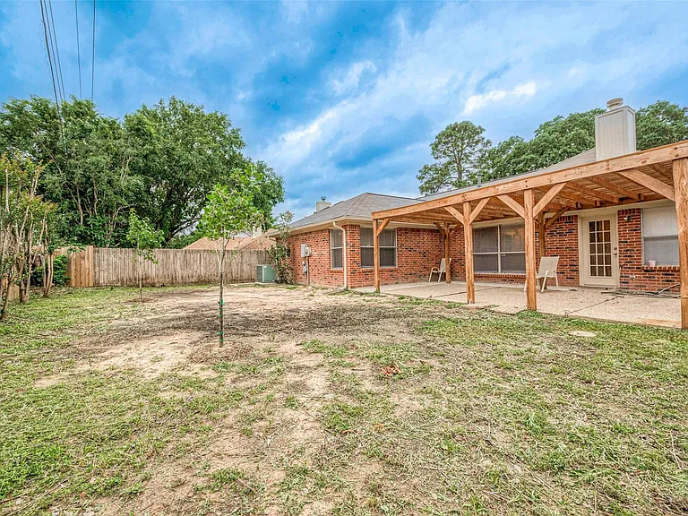 22319 Rangeview Dr — Photo 35