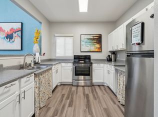 Vista Linda, Santa Fe, NM 87507