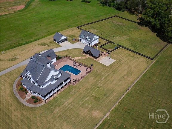 5th image of 3386 Chandler Road