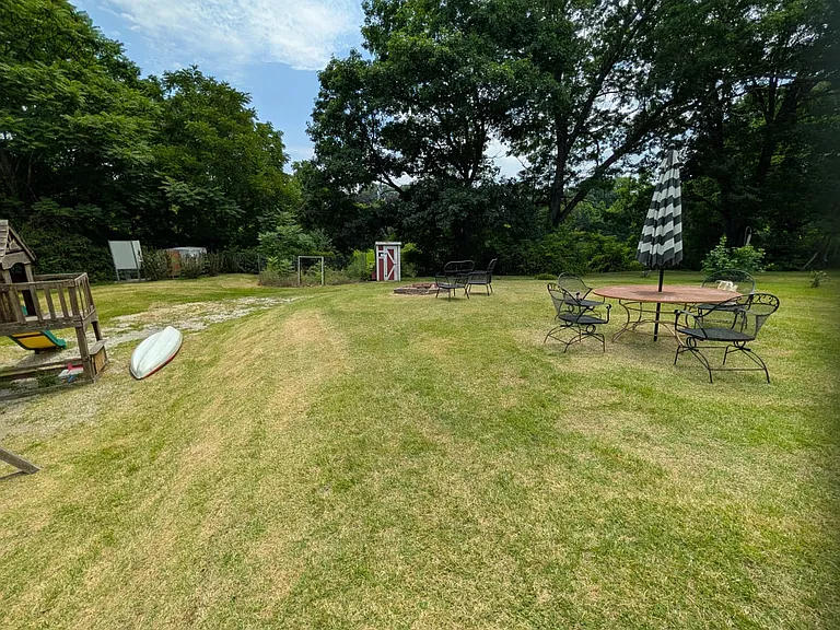 21 Wintergreen Ave — Photo 19