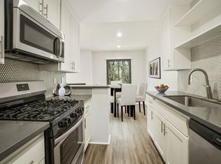 6615-6621 W 86th Pl #41-204, Los Angeles, CA 90045