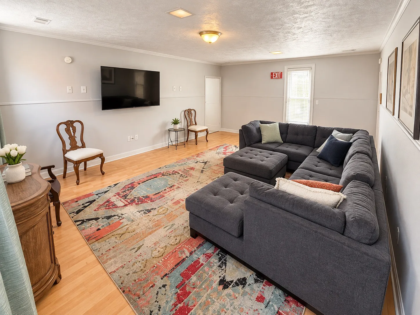 3 bed, 2800 sqft, $2,200 — Photo 4
