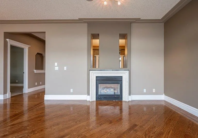61 Simcrest Grv SW — Photo 11