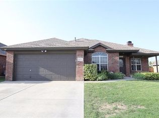 6211 101st St, Lubbock, TX 79424