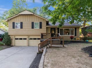 7906 Appleton Ave, Raytown, MO 64138