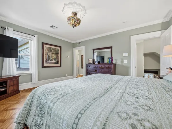 99 Bentley Avenue image 28 of 50