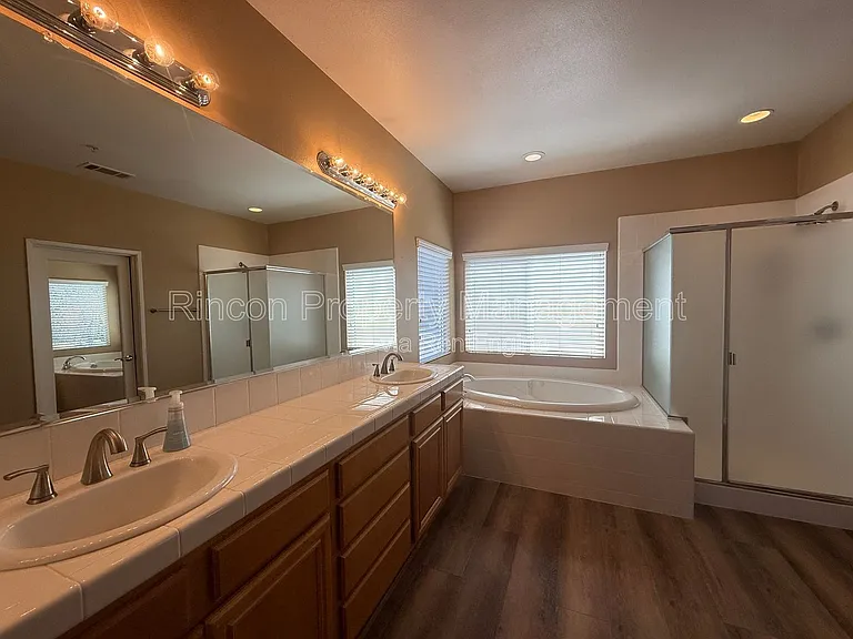 2029 Milagro Pl — Photo 20