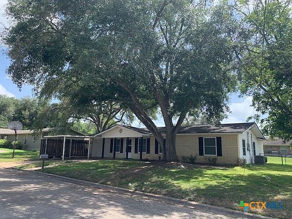 2nd image of 821 S Welhausen Ave