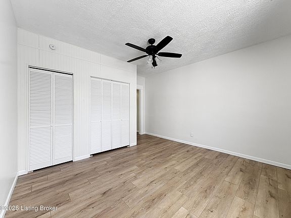 5th image of 2711 Rodman St