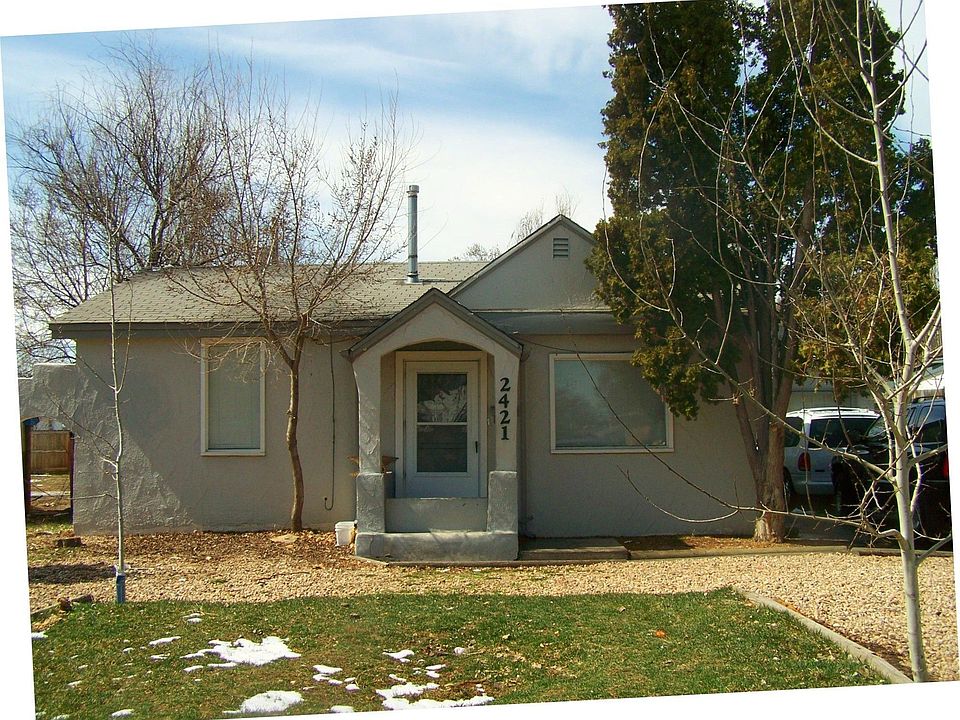 1st image of 2421 10th Ave