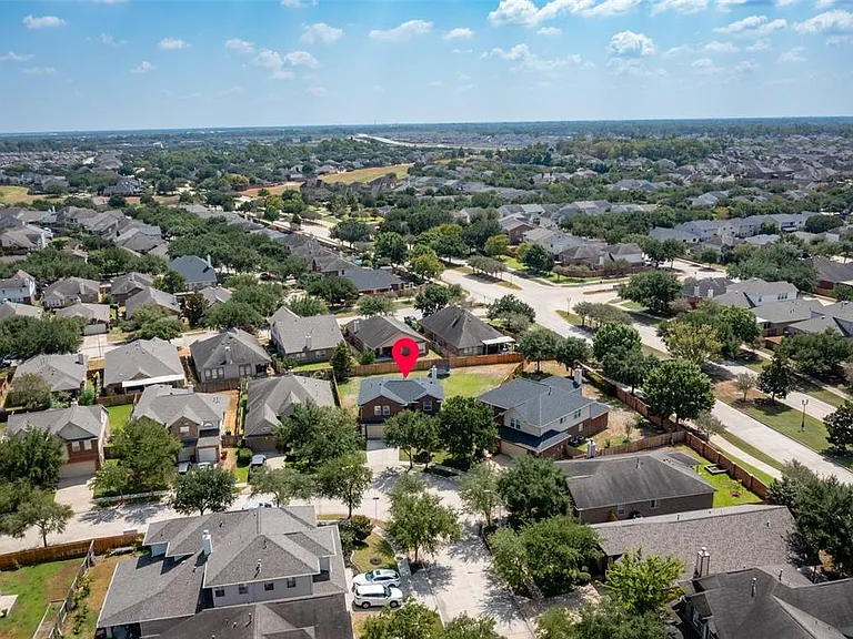 5902 Preserve Ln — Photo 34