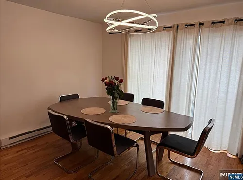 137 Orient Way #2B Photo 1