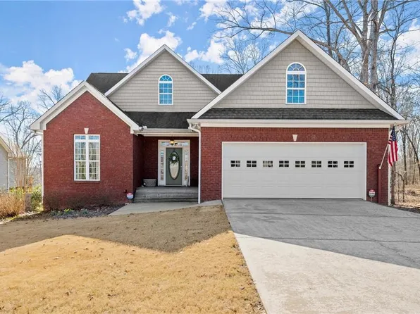 6019 Bark Camp Rd, Murrayville, GA 30564