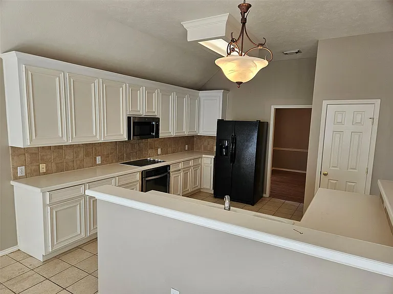 4434 Grove Park Dr — Photo 8